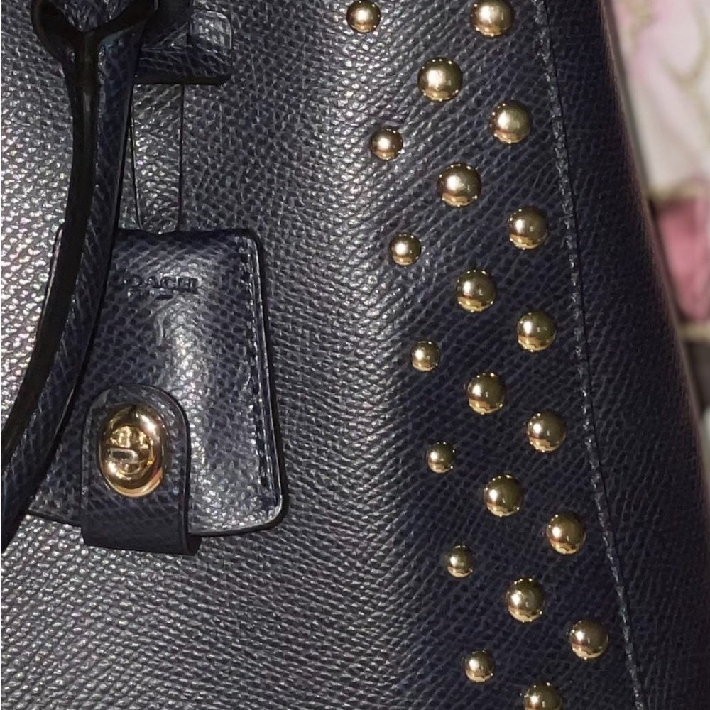 Coach Margot Carryall 27 Navy Blue Pebbled Leather Rivet Studded Tote - Picture 8 of 10